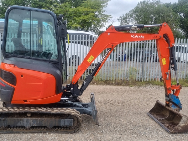 Chris Atkin & Son Ltd - Kubota U27-4